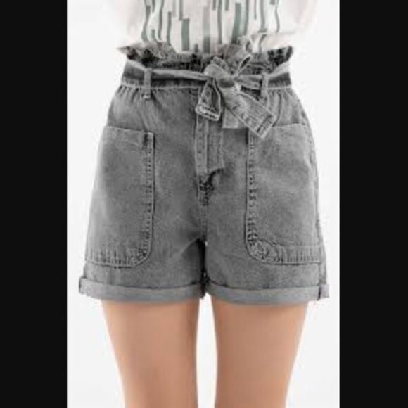 Zara | Gray Acid Wash Paperbag Waist Tie Waist Shorts Size 12 - Picture 1 of 7